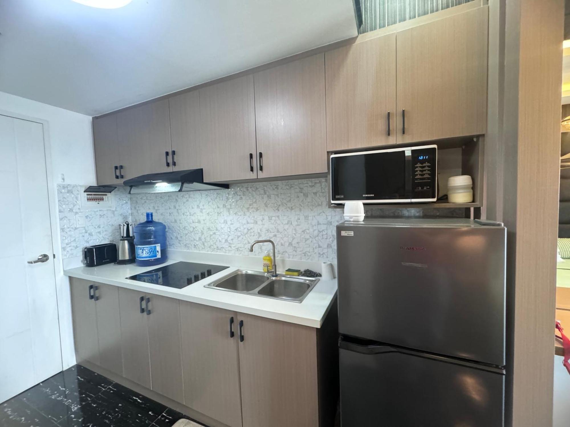 Luxanos Condo Place- Sunvida Tower 宿务 外观 照片